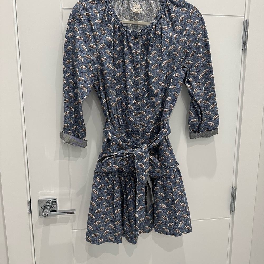 Stylish Blue Patterned Mini Dress - image 1